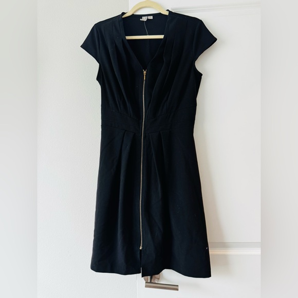 Emma & Michele Black Midi Dress with Gold Zipper - Picture 2 of 8